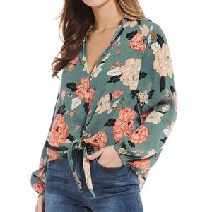 Billabong NWT women's lrg cleardays top